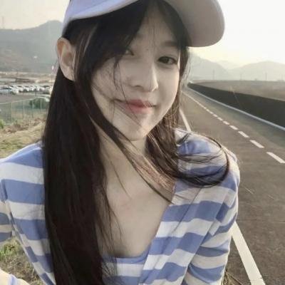 在窗边